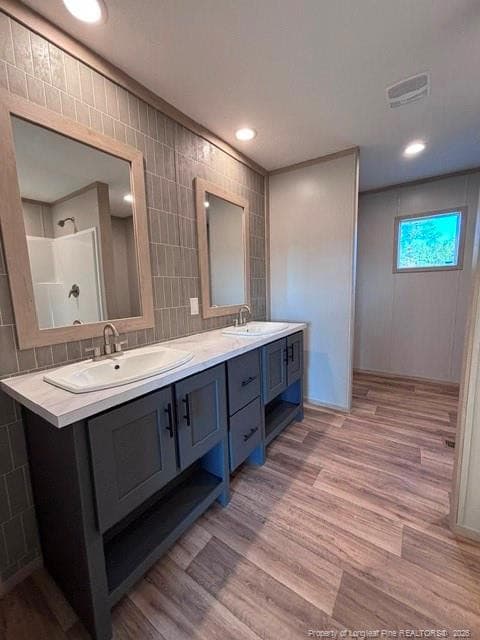 Primary Bath - 2981 7th Street Road, Lumberton, NC 28358, Lumberton