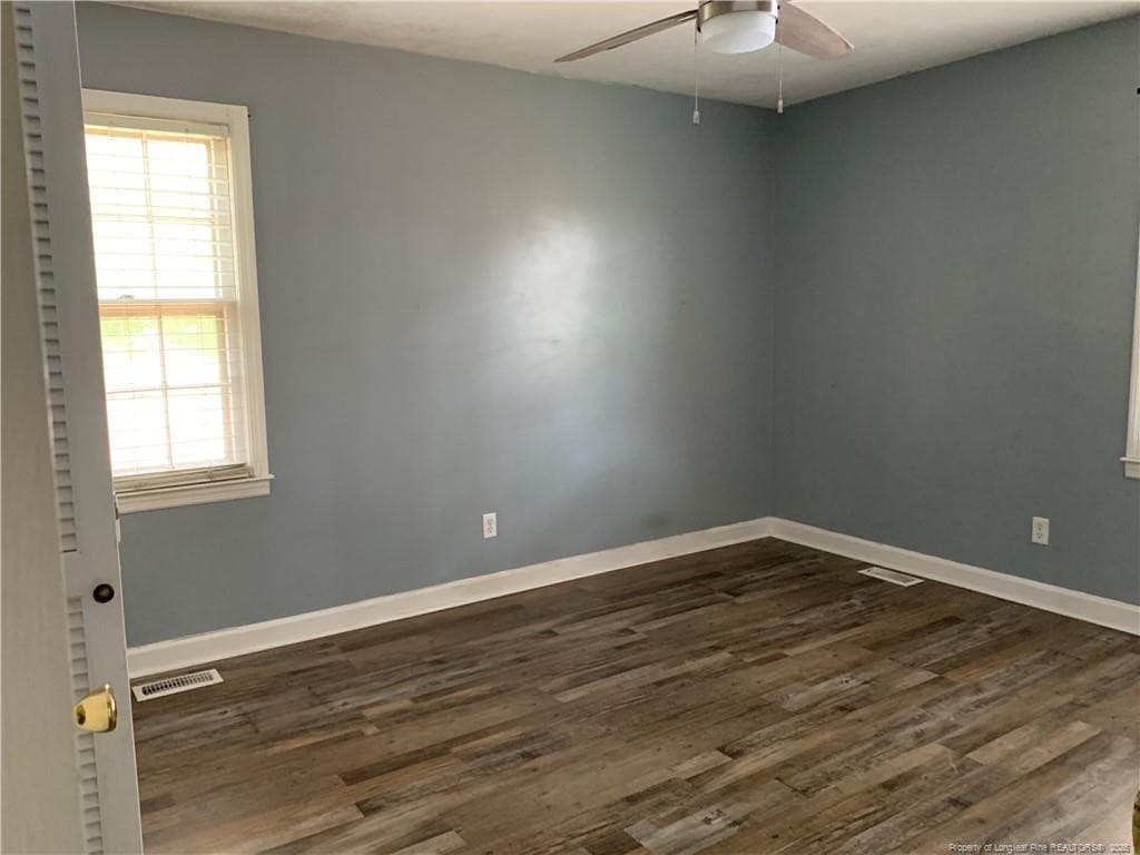 Photo 7 - 602 5th Street, Bladenboro, NC 28320
