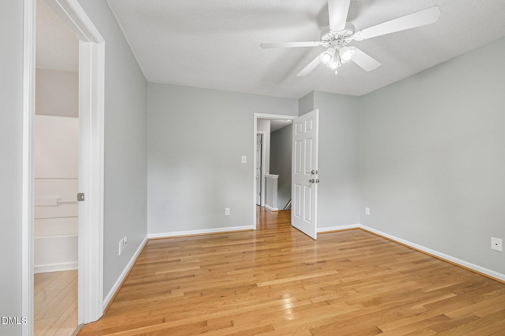 27-web-or-mls-Thetford Ct-S0610-020 - 6556 Thetford Court, Raleigh, NC 27615