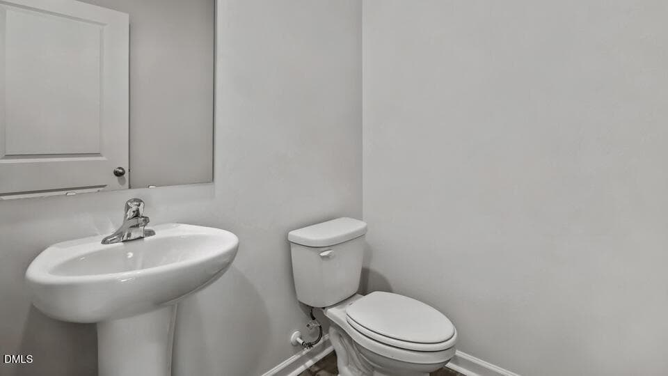 POWDER ROOM - 18 Bee Garden Court, Angier, NC 27501, Angier