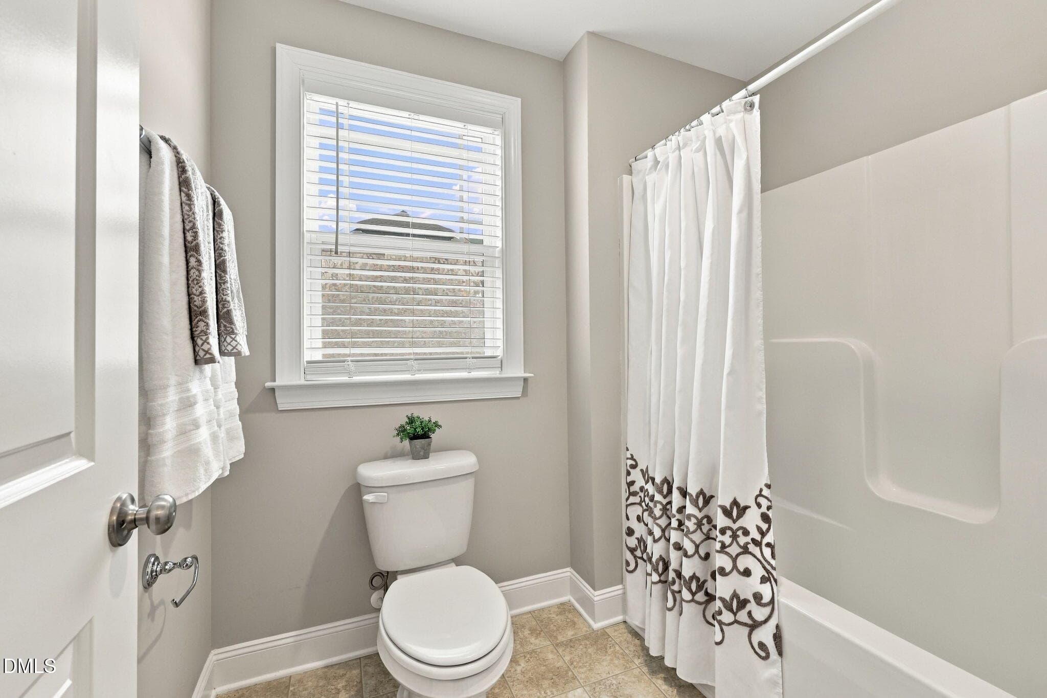 Hall Bath - 392 Ashpole Trail, Clayton, NC 27520