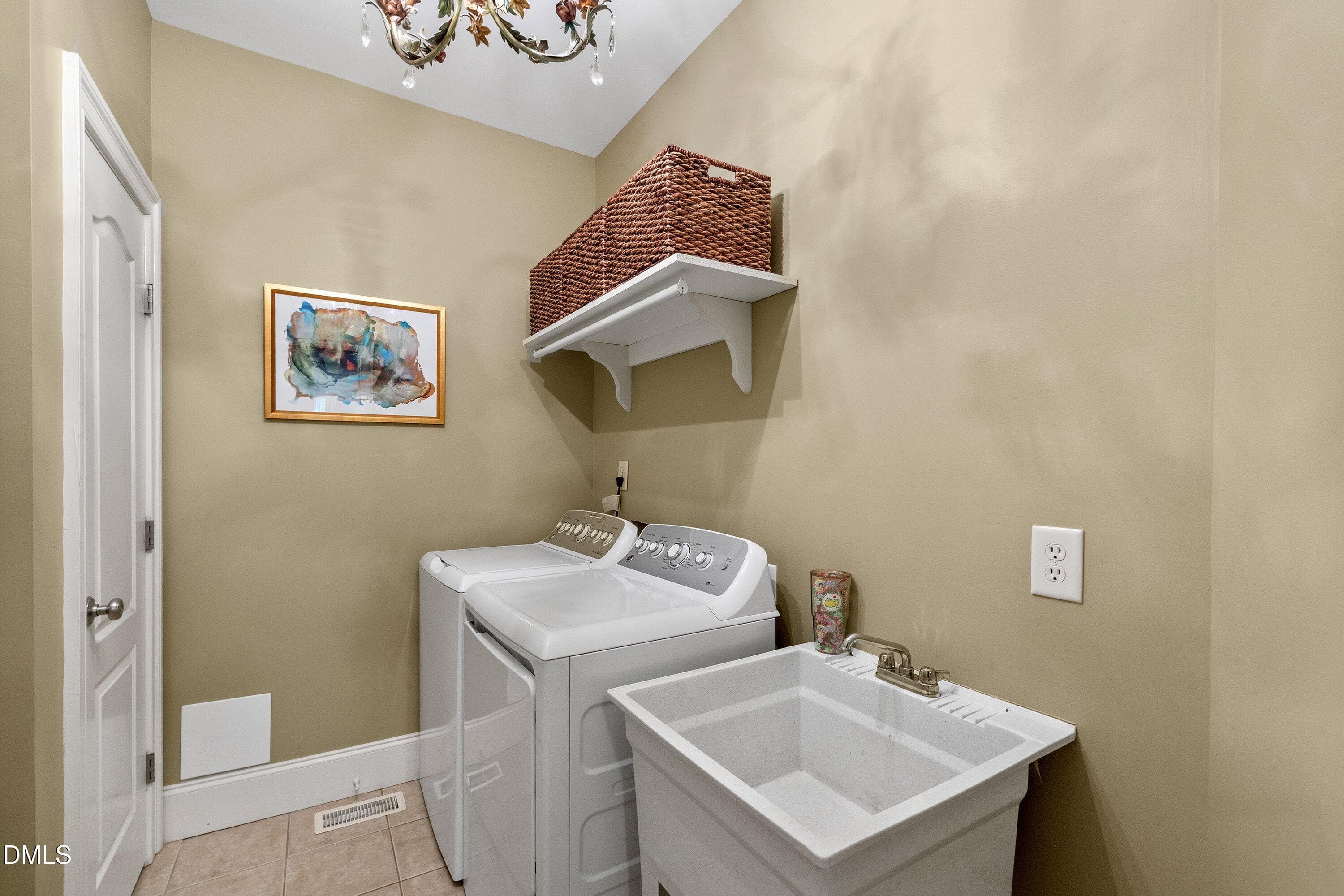 Laundry - 1412 Abbey's Grove Trail, Raleigh, NC 27614