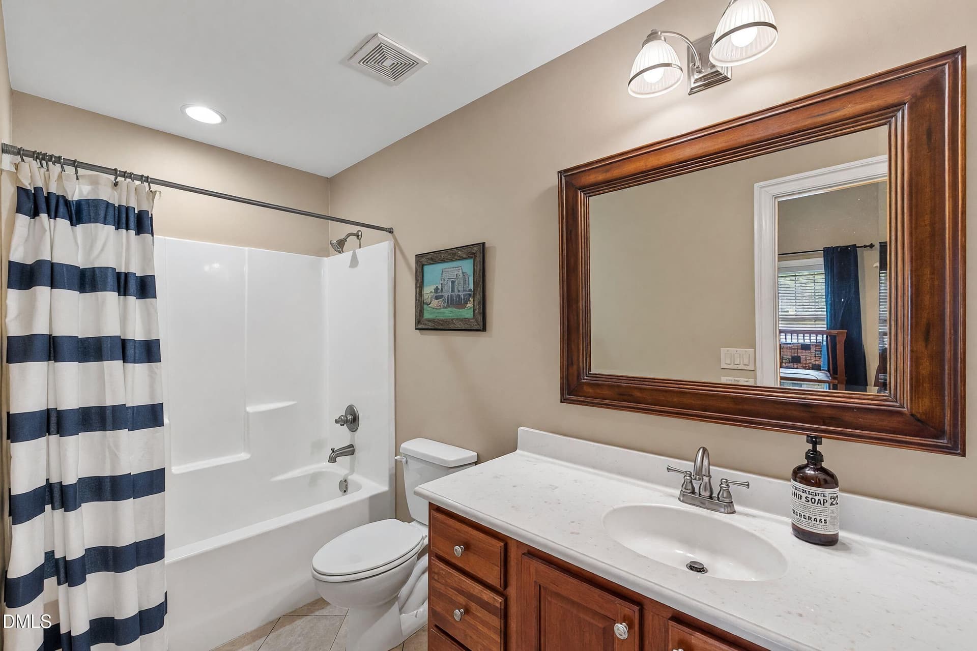 En Suite bath - 1412 Abbey's Grove Trail, Raleigh, NC 27614