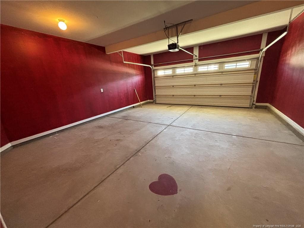 Photo 10 - 438 Roanoke Drive, Raeford, NC 28376