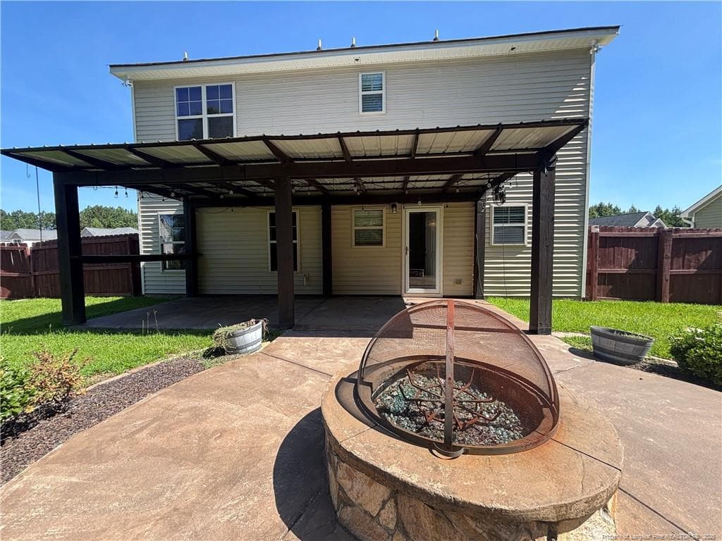 Photo 13 - 438 Roanoke Drive, Raeford, NC 28376