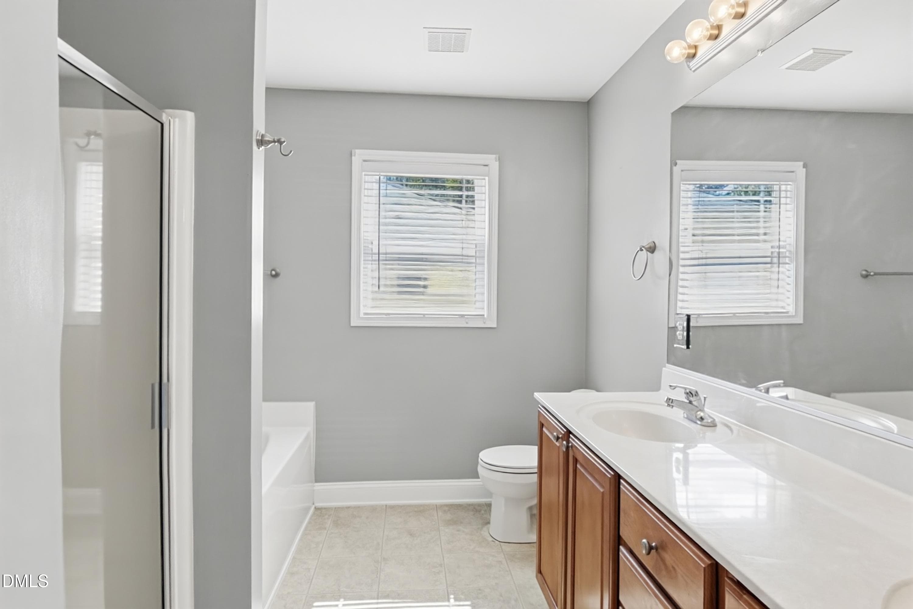 13_Bathroom-01 - 3914 Magnolia Pond Road, Raleigh, NC 27610