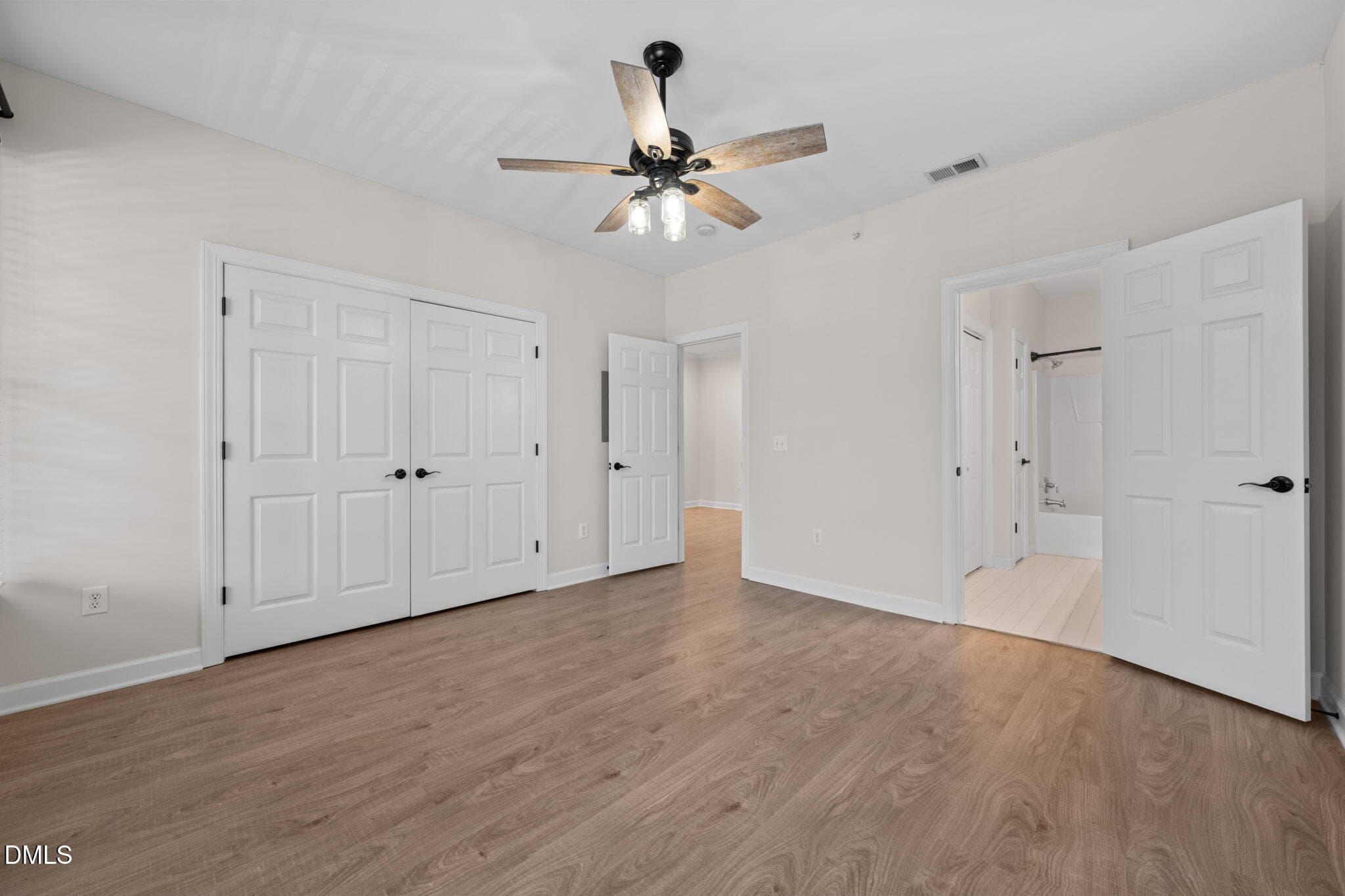 19-web-or-mls-untitled-3 (2) - 524 Aberdeen Drive 204, Chapel Hill, NC 27516, Chapel Hill