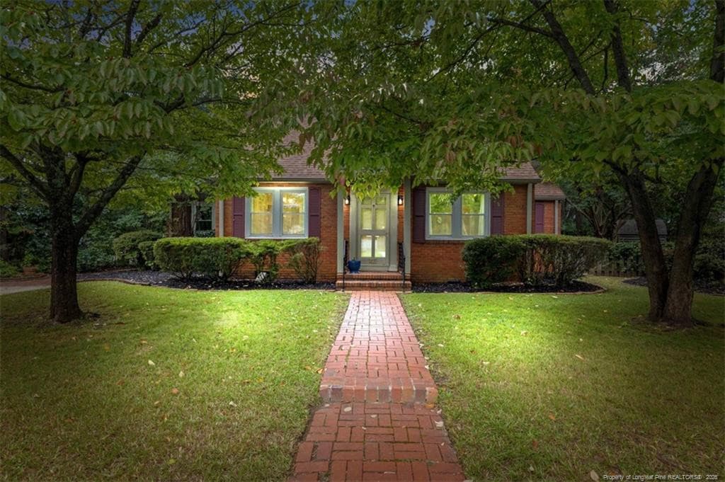 215 N Virginia Avenue, Fayetteville, NC 28305