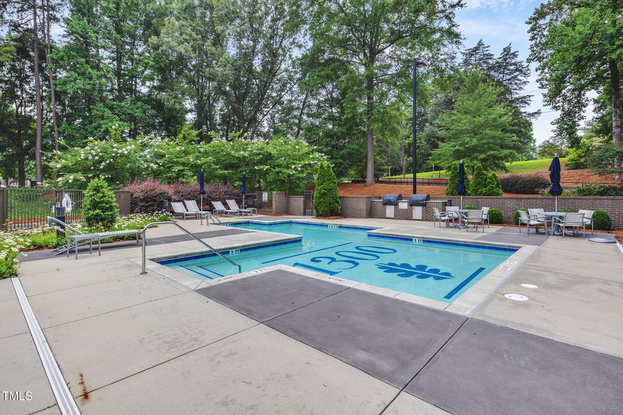 7-web-or-mls-DX3A1412 - 1300 St Marys Street 402, Raleigh, NC 27605