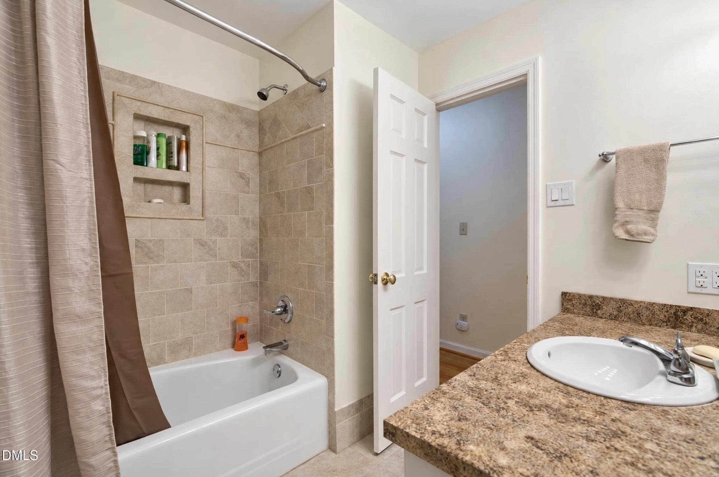 Main bathroom - 1302 Kingston Ridge Road, Cary, NC 27511, Cary