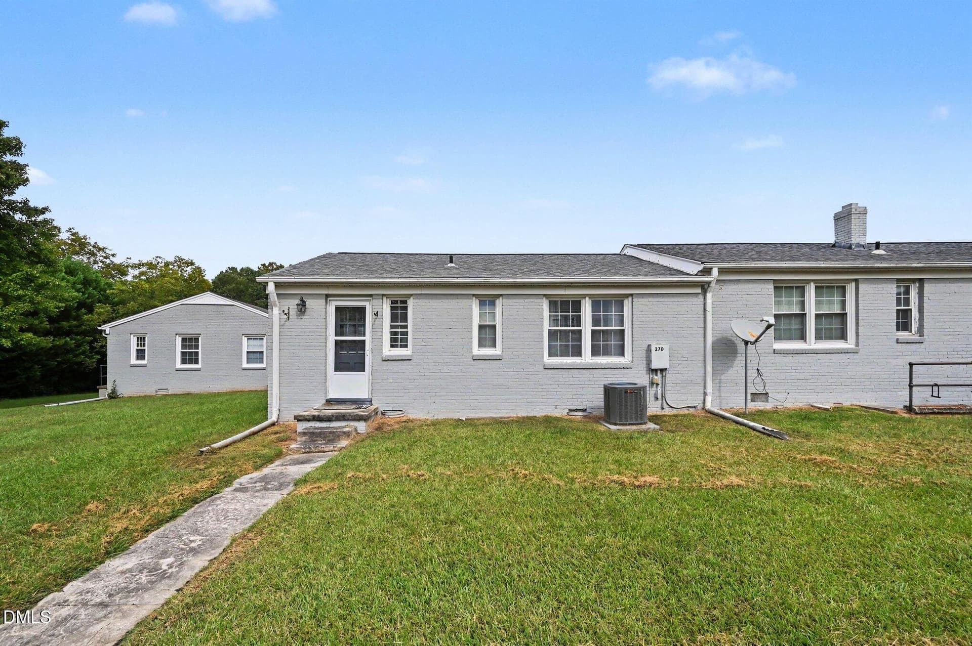 015_file_1105 - 1700 Roslyn Drive 27d, Burlington, NC 27215