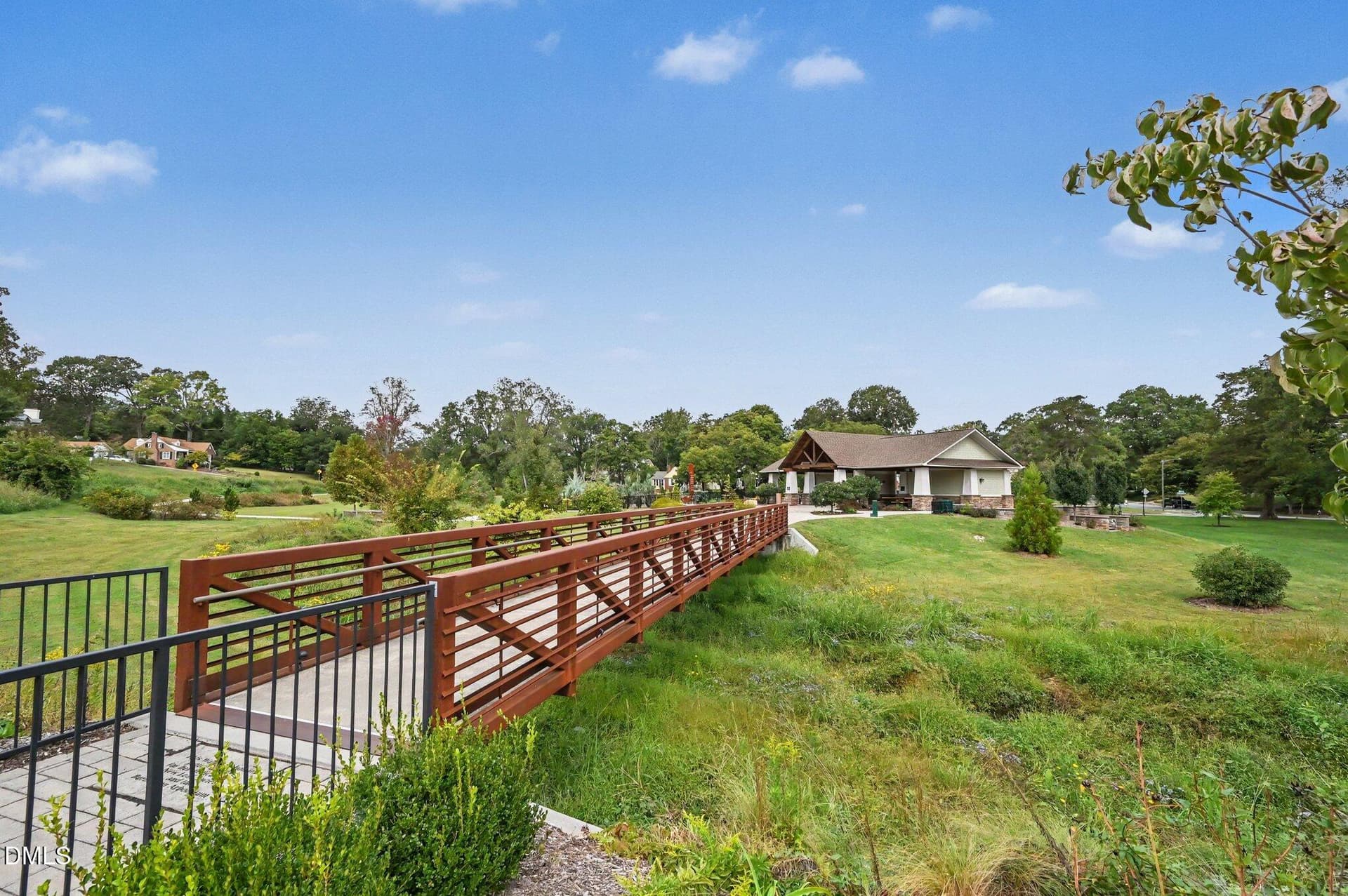 016_file_5540 - 1700 Roslyn Drive 27d, Burlington, NC 27215