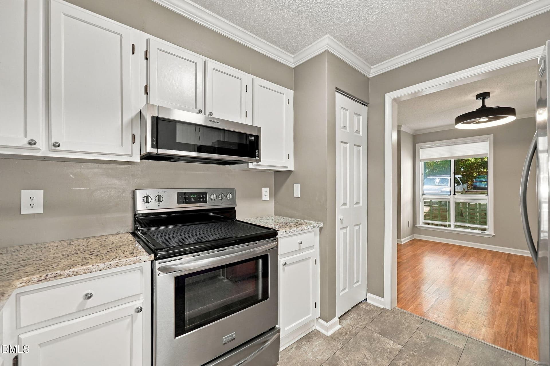 18-web-or-mls-IMG_2911 - 4110 Sedgewood Drive 203, Raleigh, NC 27612