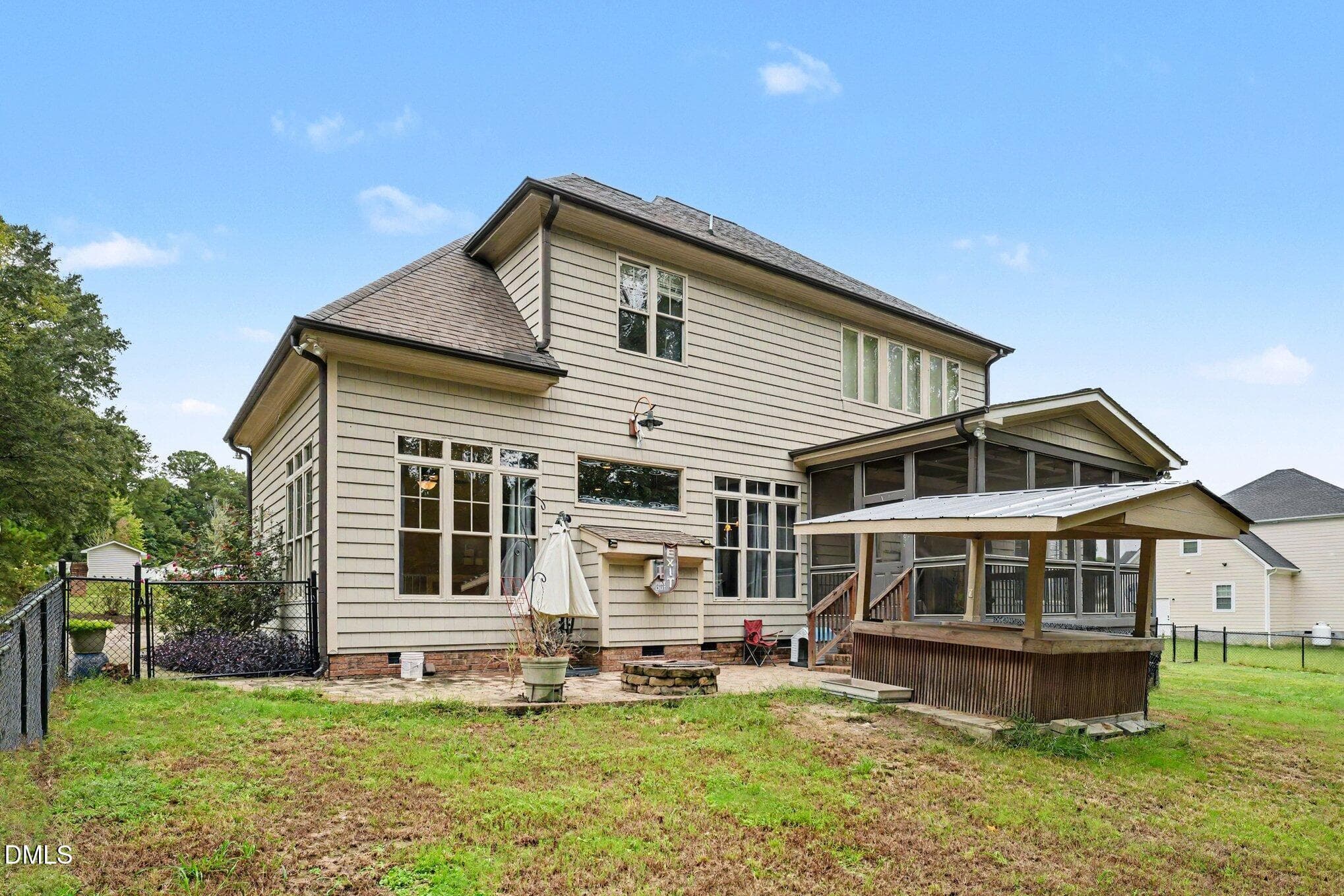 030_file_4042 - 6490 Sid Road, Lucama, NC 27851