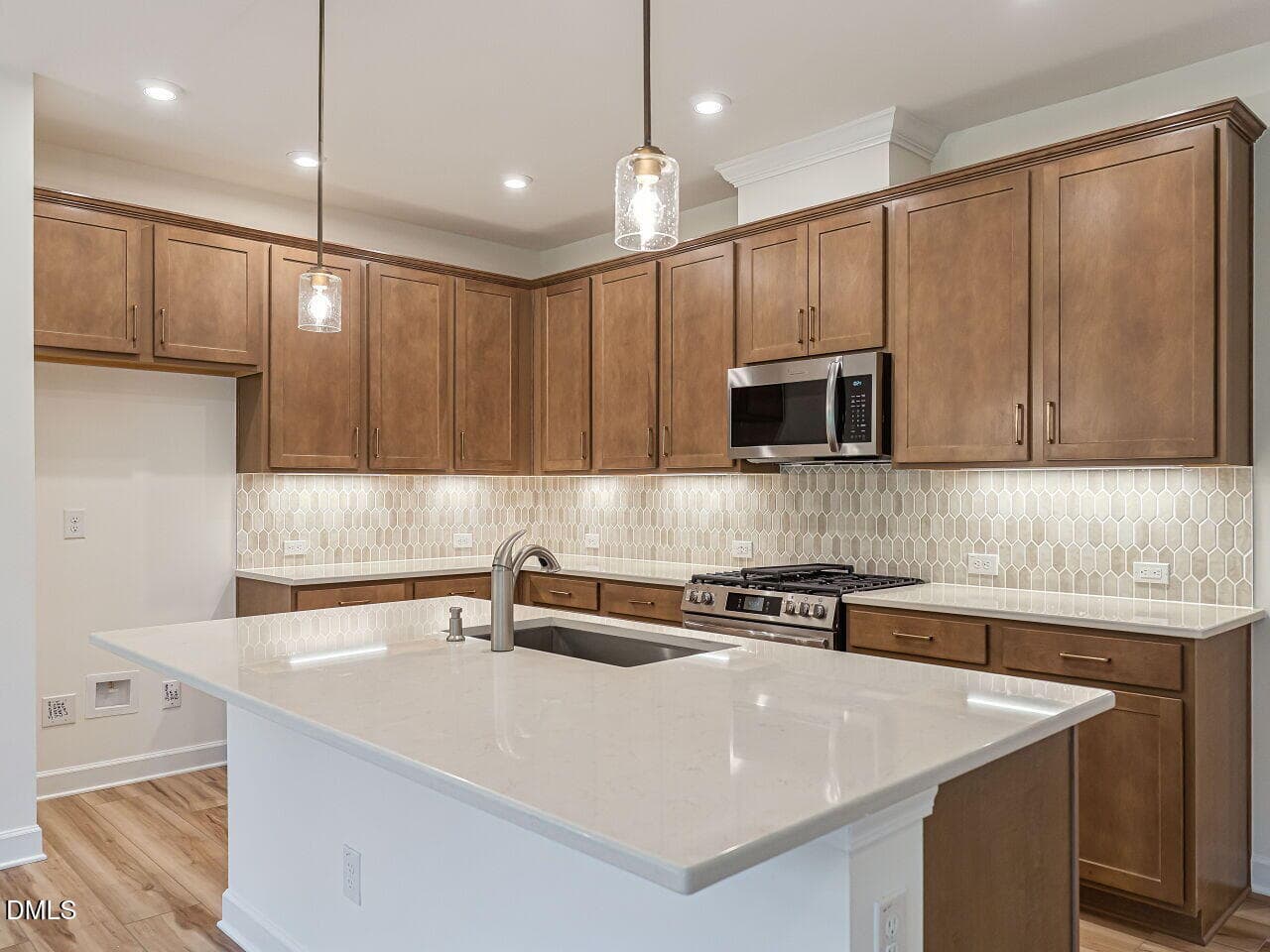 010-1280x960-kitchen - 95 Tranquility Way, Fuquay Varina, NC 27526