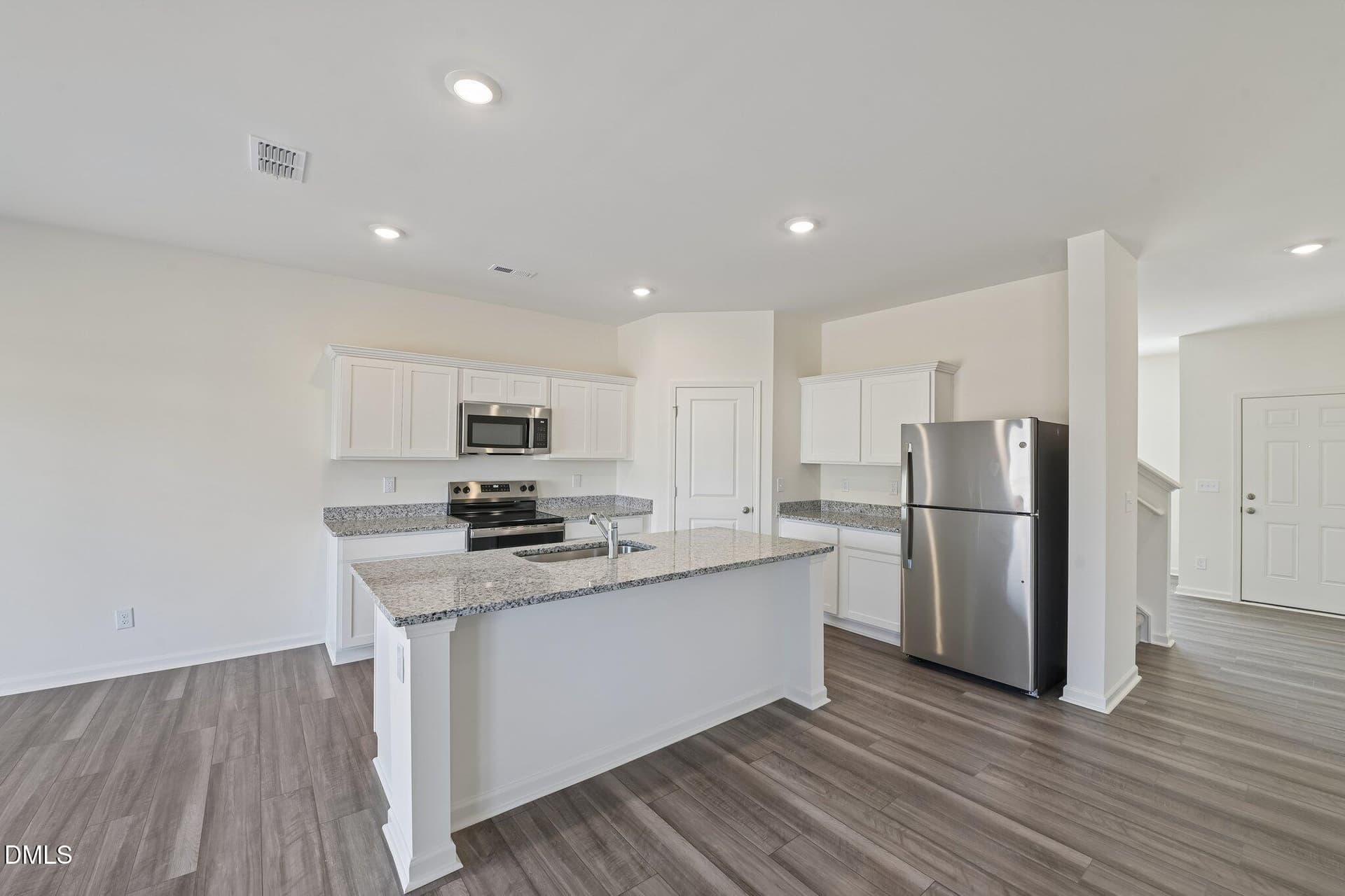 19-web-or-mls-Quarry Rd 547-S2105-015 - 122 S Waterstone Lane, Clayton, NC 27520