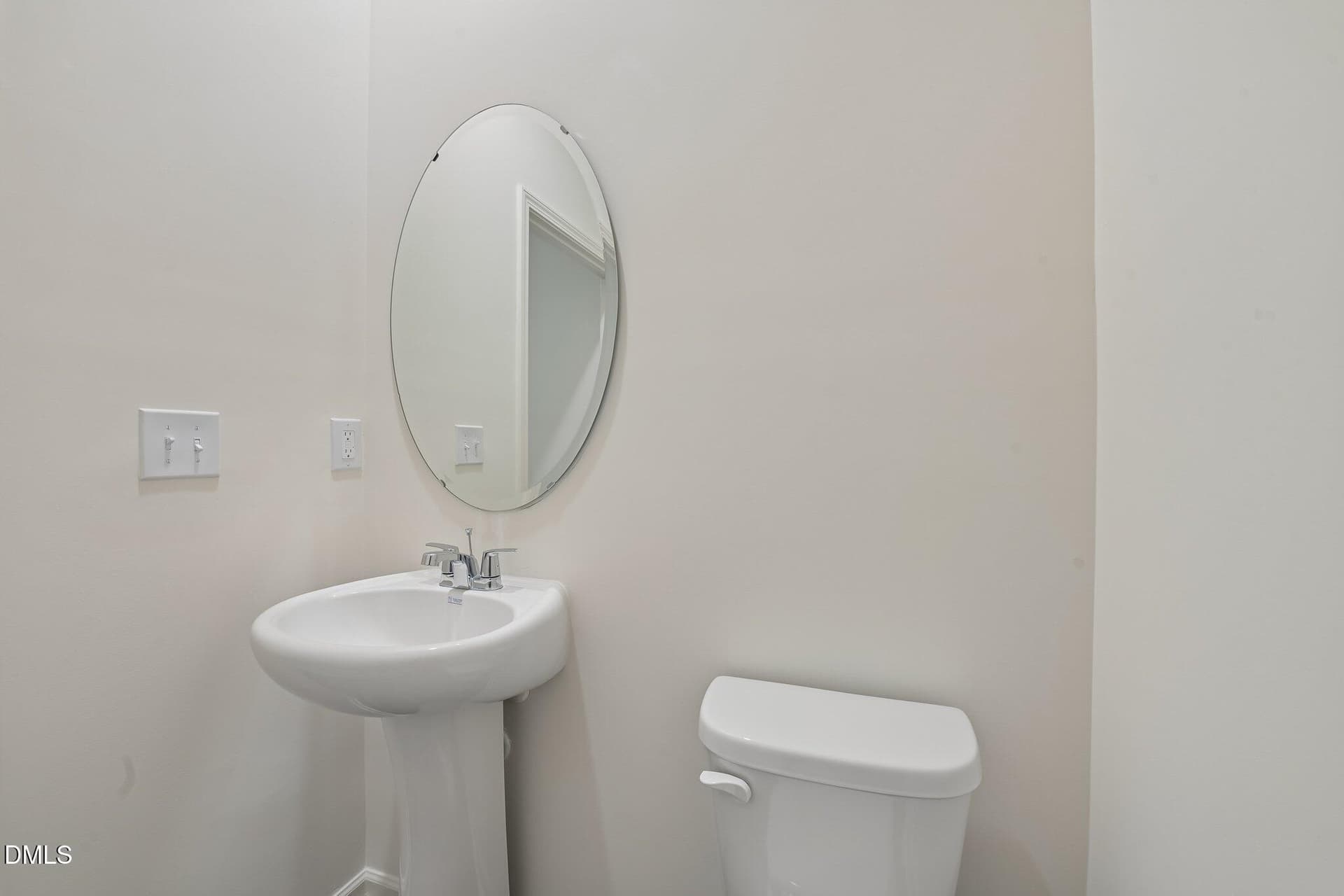 25-web-or-mls-Quarry Rd 547-S2105-019 - 122 S Waterstone Lane, Clayton, NC 27520