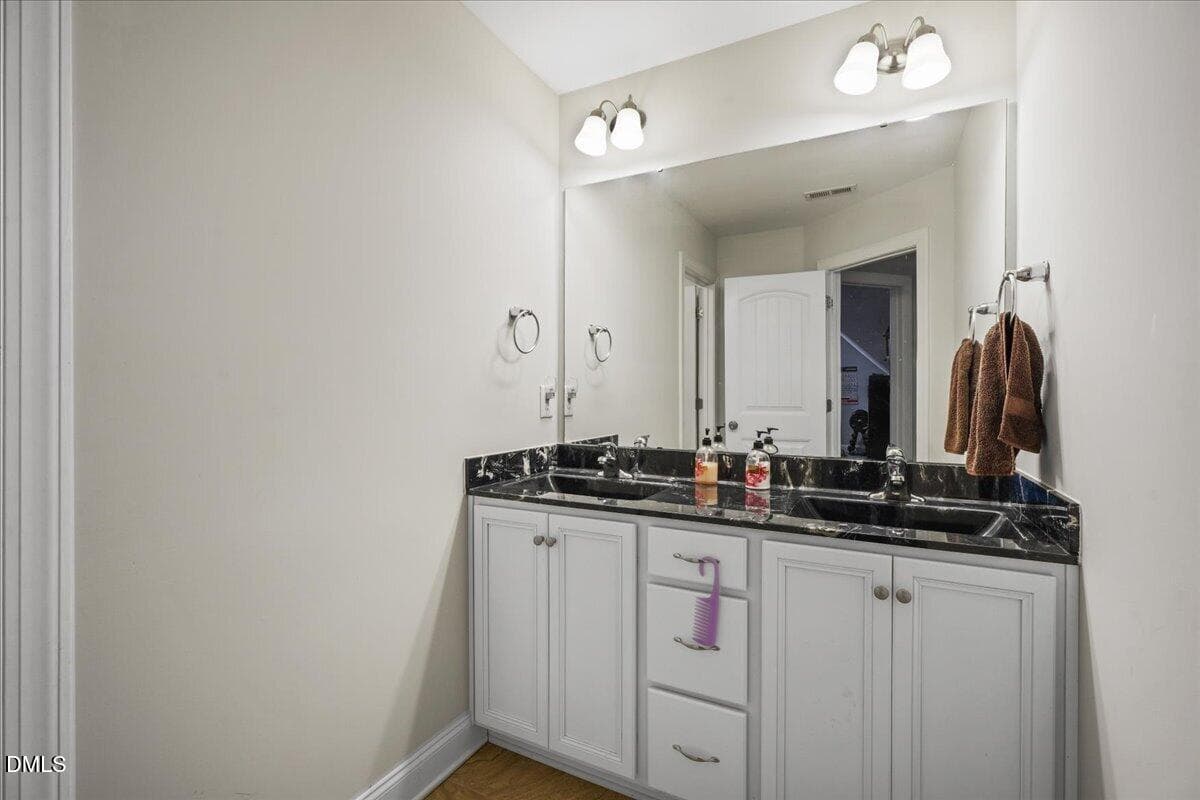 Hall Bath 2nd Floor - 190 Beaver Dam Drive, Youngsville, NC 27596, Youngsville