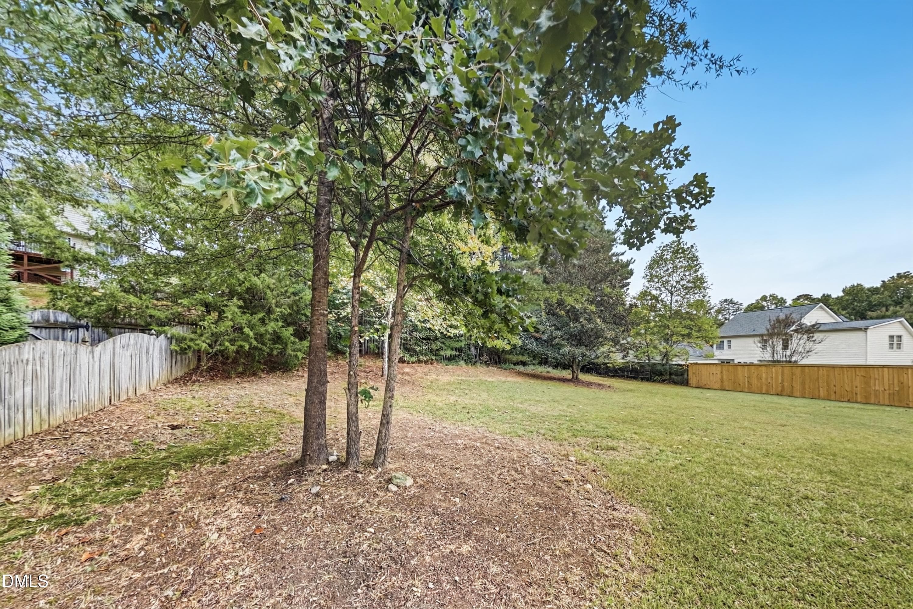 17_Back_Yard-01 - 605 Stoningham Place, Wake Forest, NC 27587