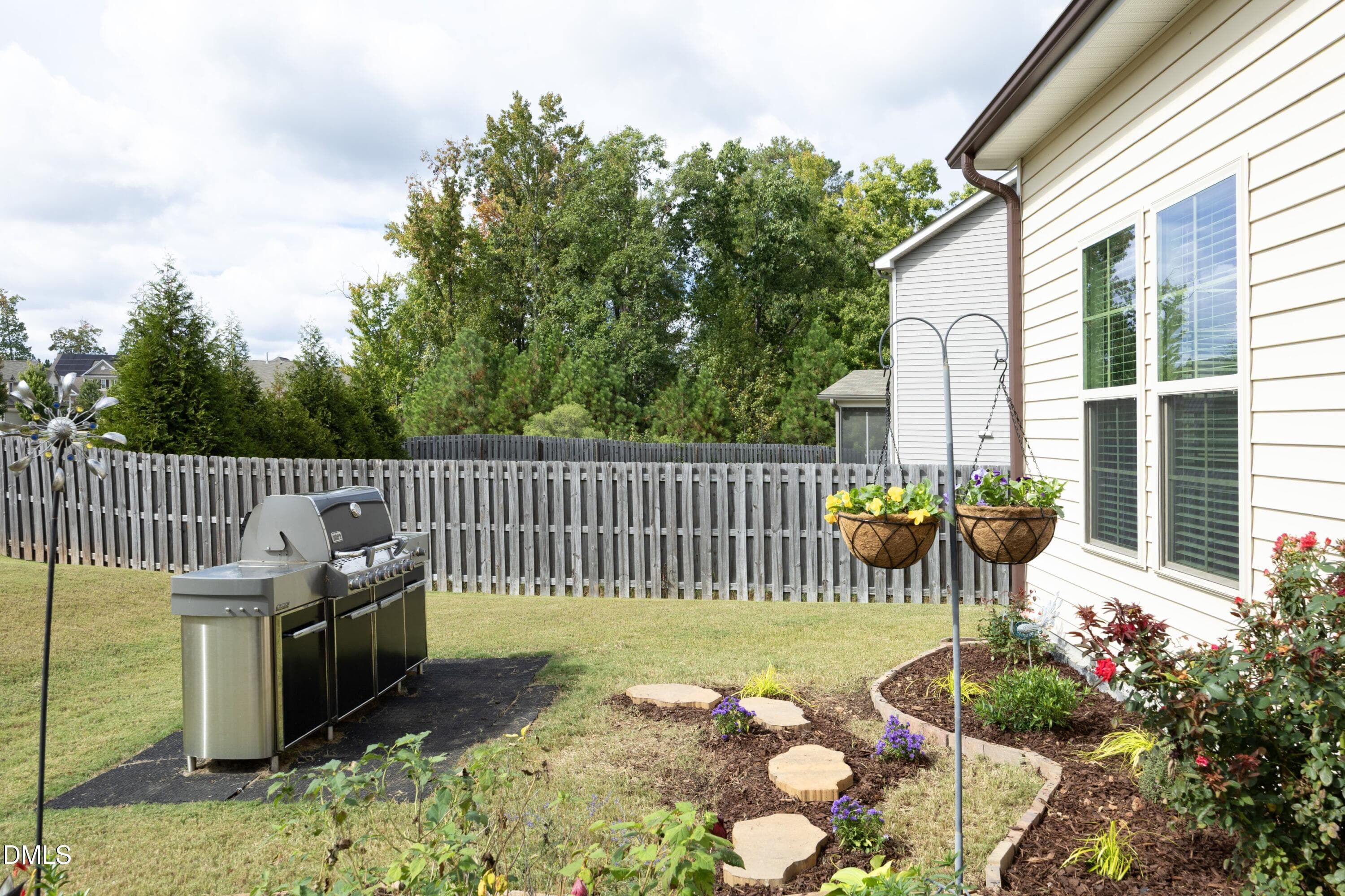 Yard - 2904 Long Meadow Lane, Durham, NC 27703