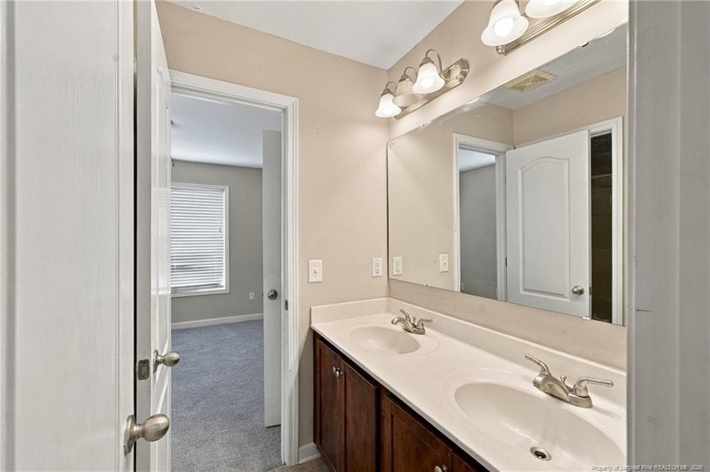 Photo 9 - 6645 Hillbrook Road, Hope Mills, NC 28348