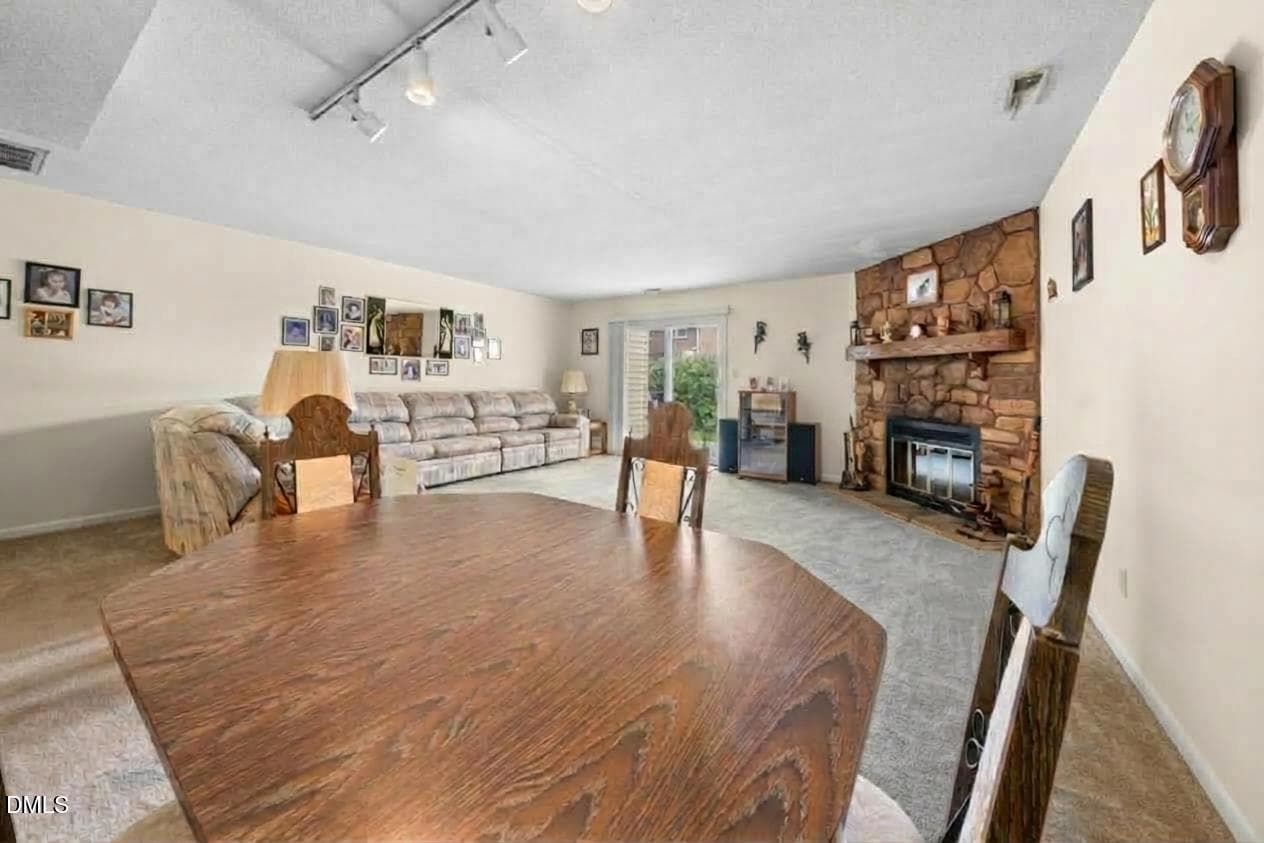 collov-ai_20261006190622_g6fprg - 1503 Clermont Road T-8, Durham, NC 27713, Durham
