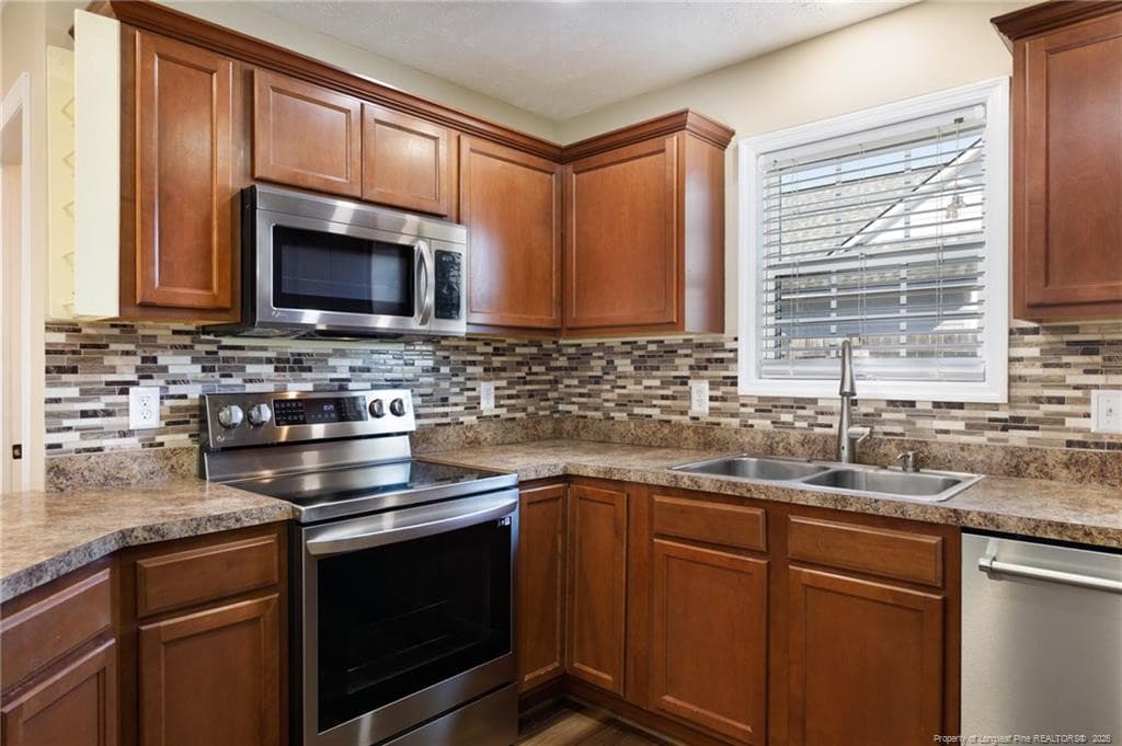 Photo 10 - 335 Gable Drive, Raeford, NC 28376