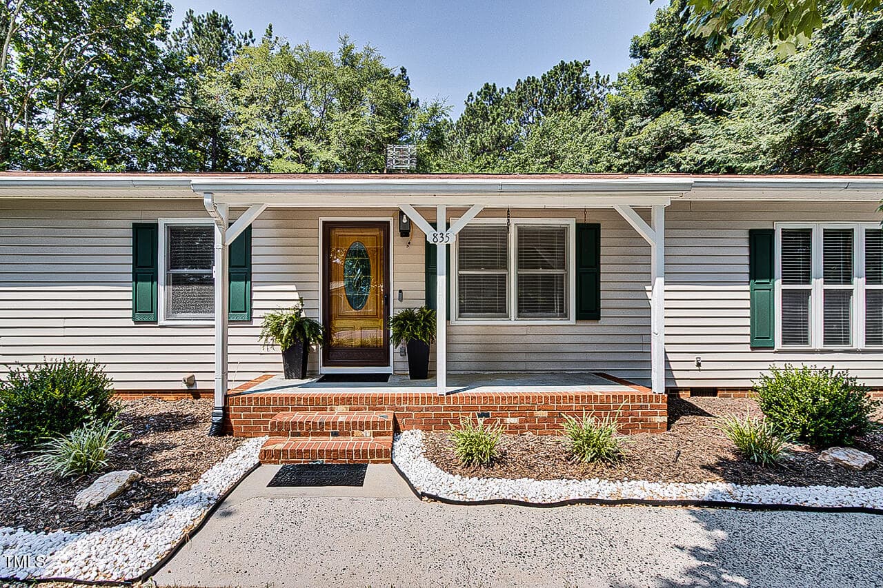 Front - 835 Pearleman Teague Road, Siler City, NC 27344, Siler City