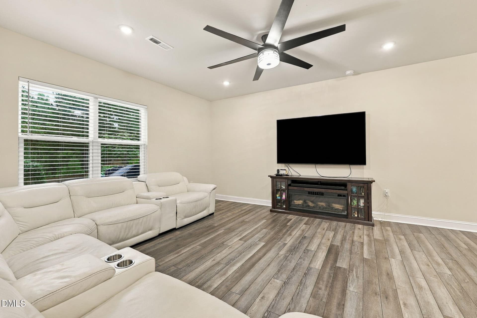 44-web-or-mls-IMG_2897 - 8516 Jordan Meadow Drive, Fuquay Varina, NC 27526