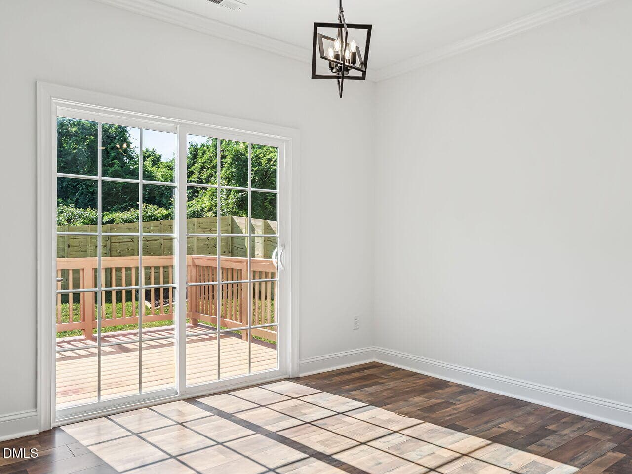 009-1280x960-dining-room - 391 S Stephens Street, Southern Pines, NC 28387