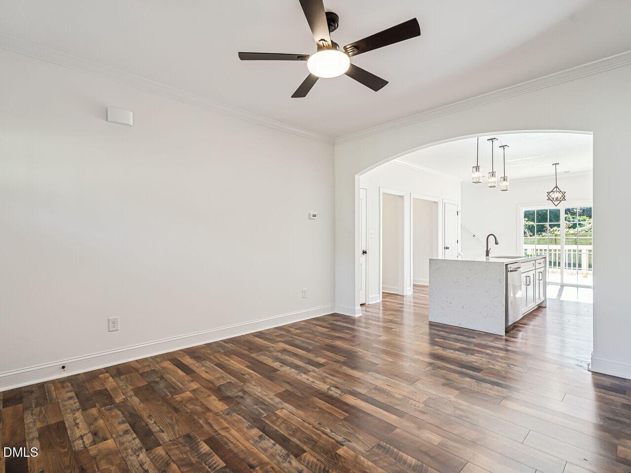 007-1280x960-living-room - 391 S Stephens Street, Southern Pines, NC 28387