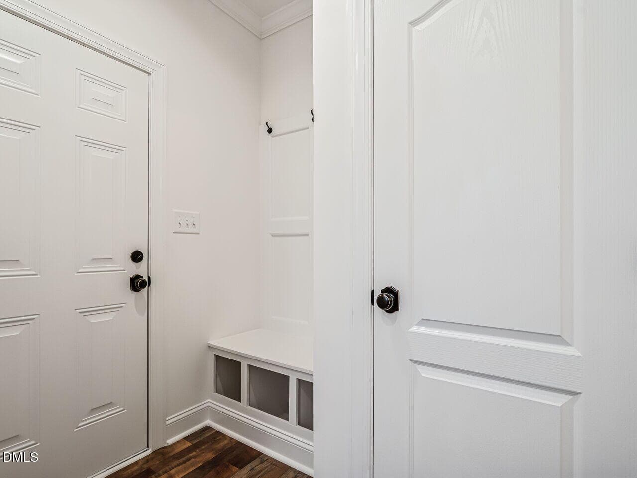 017-1280x960-owners-entry - 391 S Stephens Street, Southern Pines, NC 28387