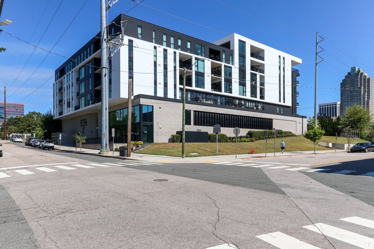 West_523-1.jpg - 523 S West Street 501, Raleigh, NC 27601