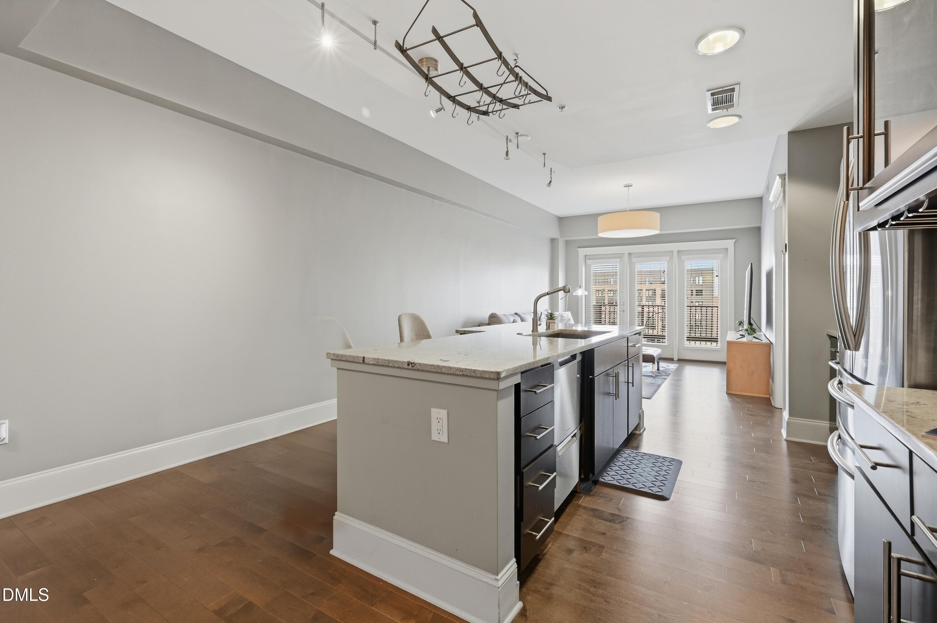 012 - 222 Glenwood Avenue 612, Raleigh, NC 27603