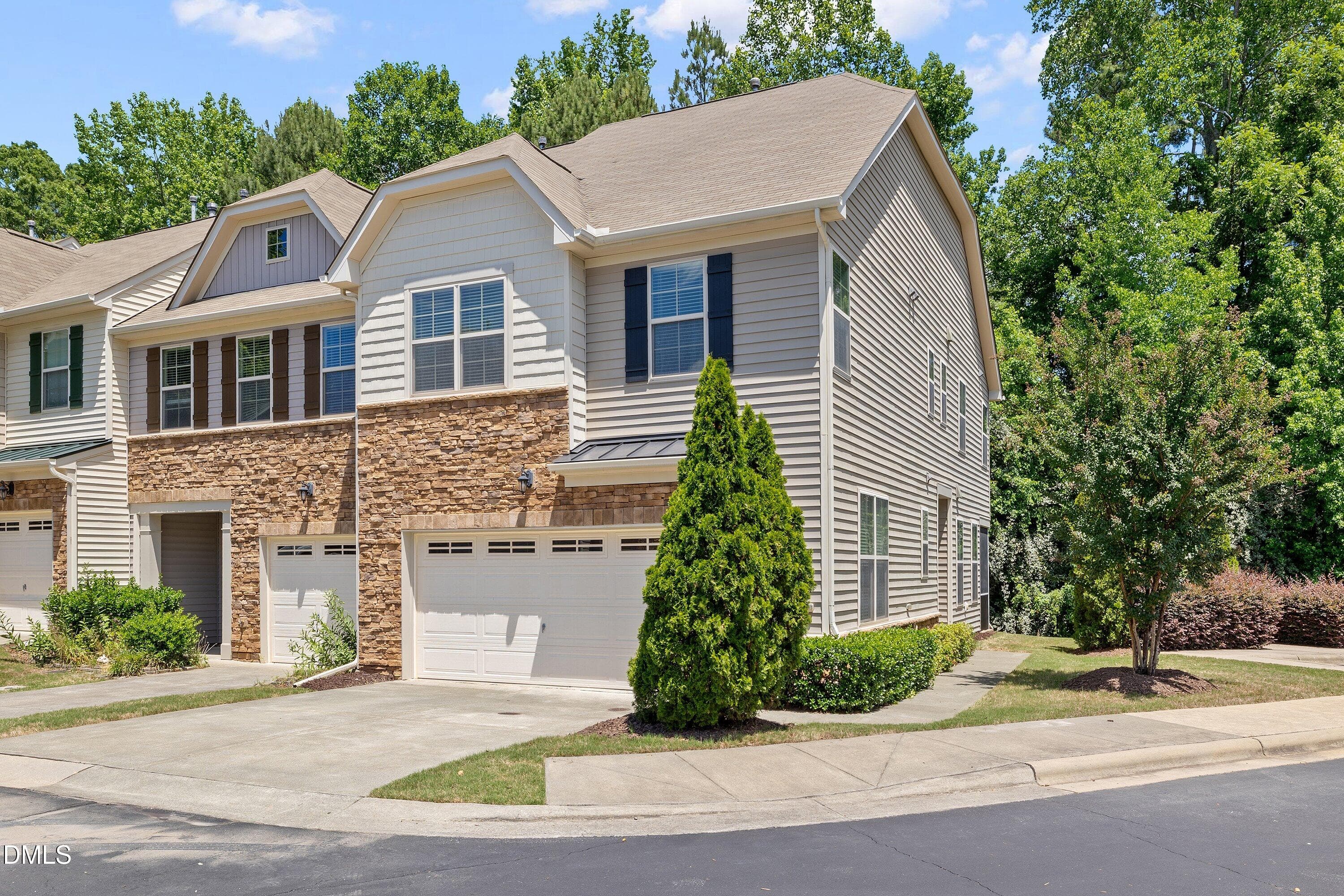02-223 Diamond118 Temple_0347 - 223 Diamond Head Drive, Durham, NC 27705