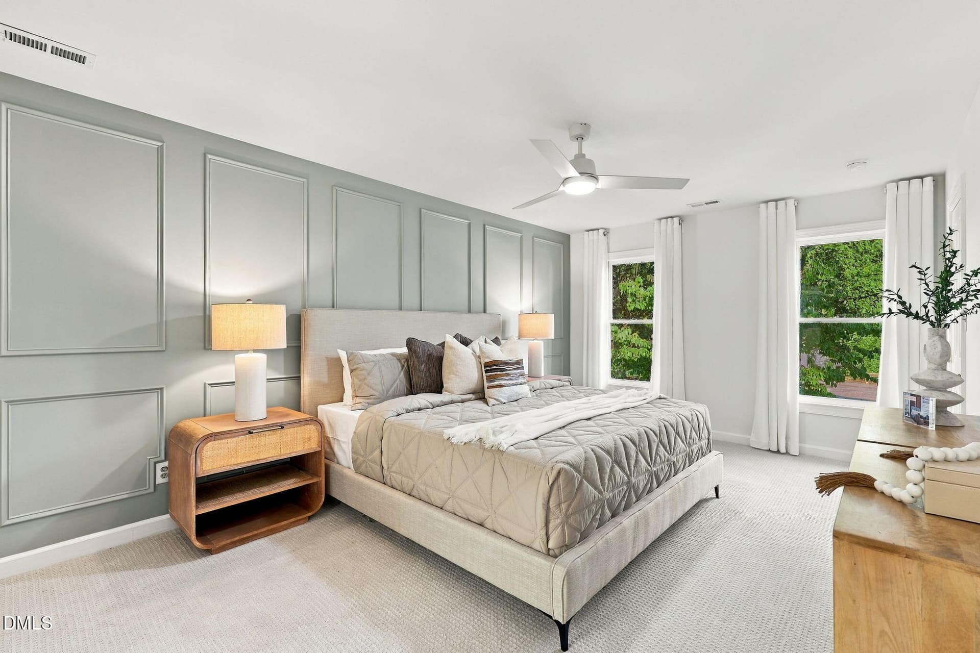 25-web-or-mls-IMG_7872 - 800 Temple Street, Raleigh, NC 27609