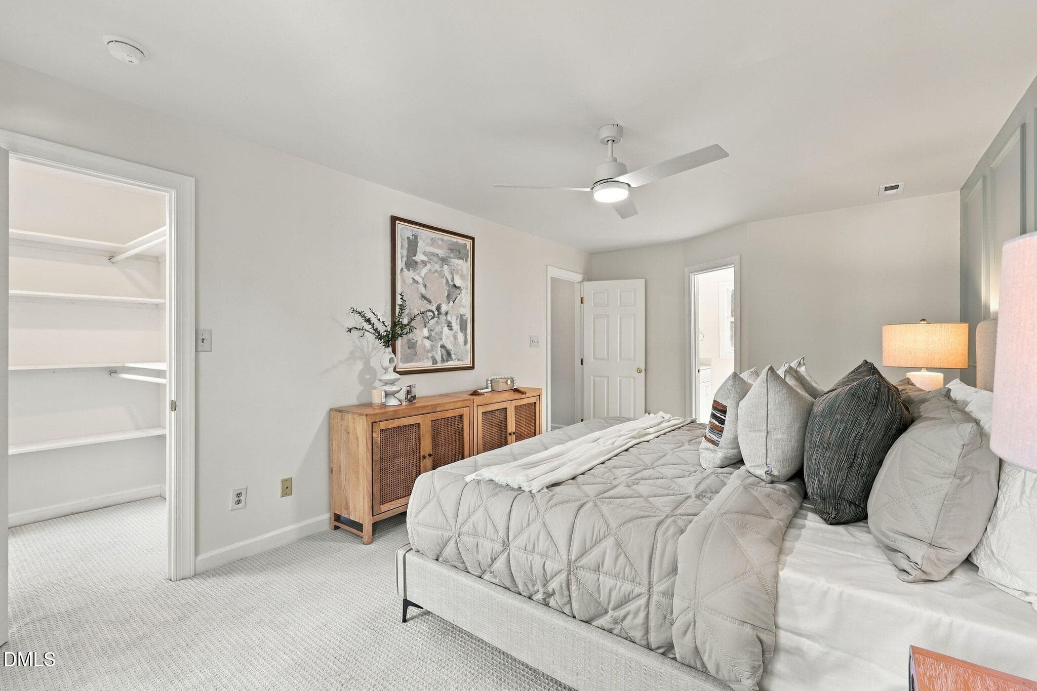 26-web-or-mls-IMG_7875 - 800 Temple Street, Raleigh, NC 27609