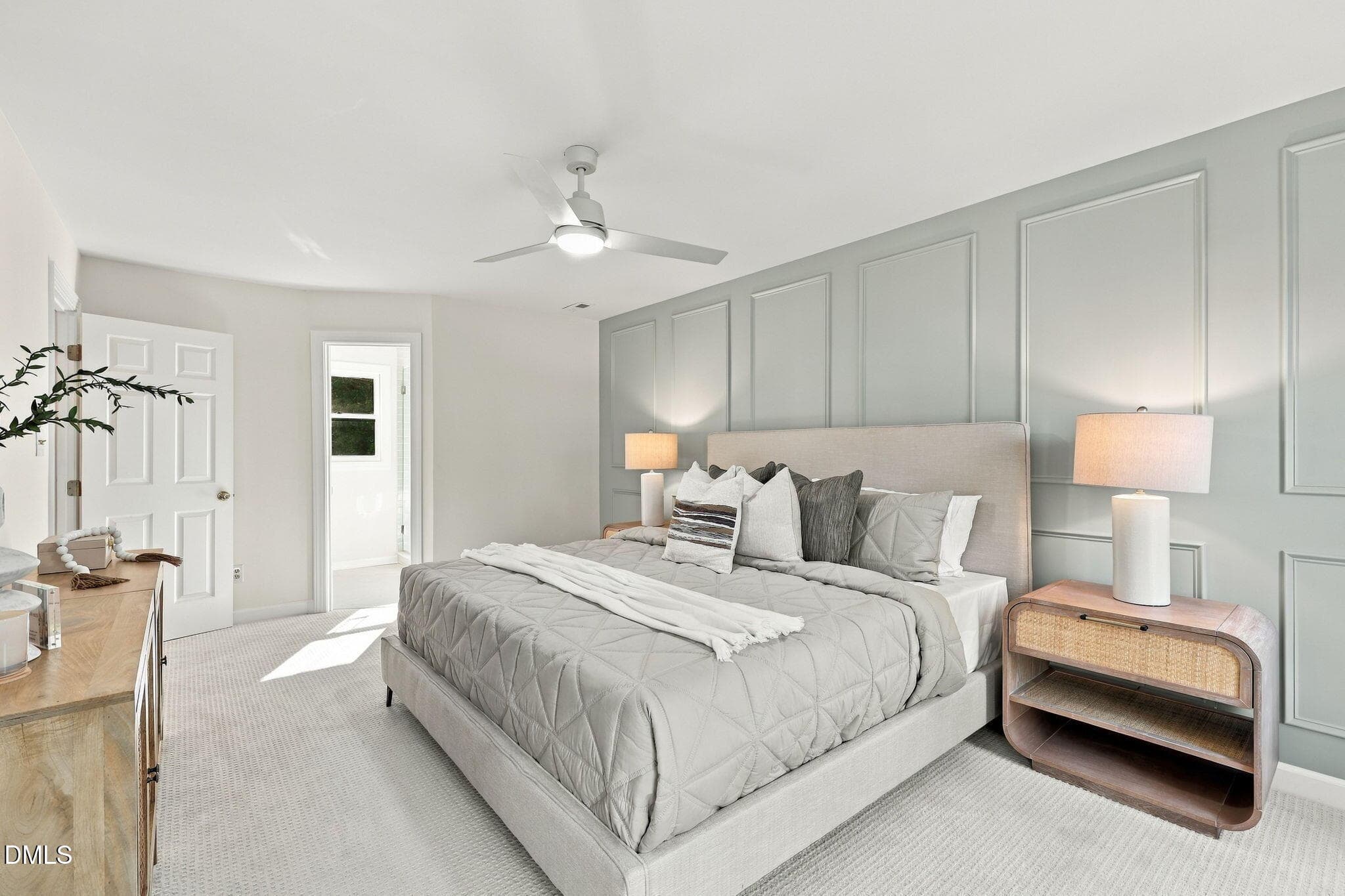 27-web-or-mls-IMG_7878 - 800 Temple Street, Raleigh, NC 27609