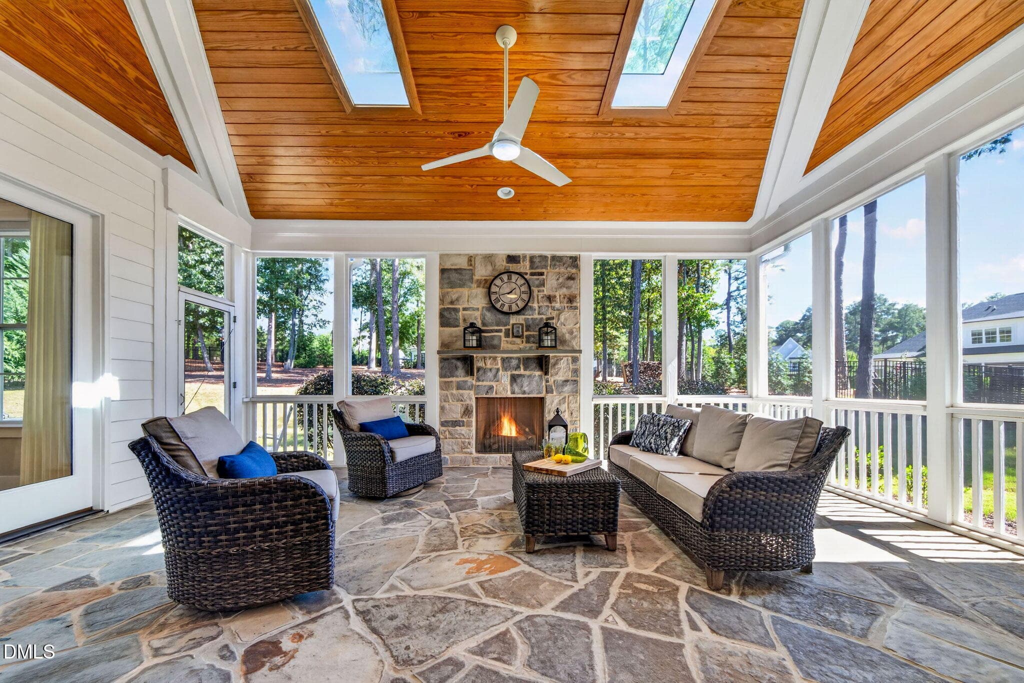 83-web-or-mls-2133 Gardenbrook Drive - 8 - 2133 Gardenbrook Drive, Raleigh, NC 27606, Raleigh