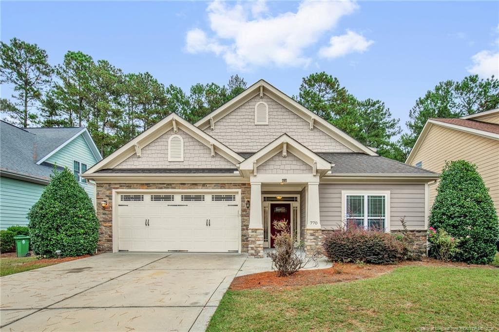 Photo 2 - 770 Micahs Way N, Spring Lake, NC 28390