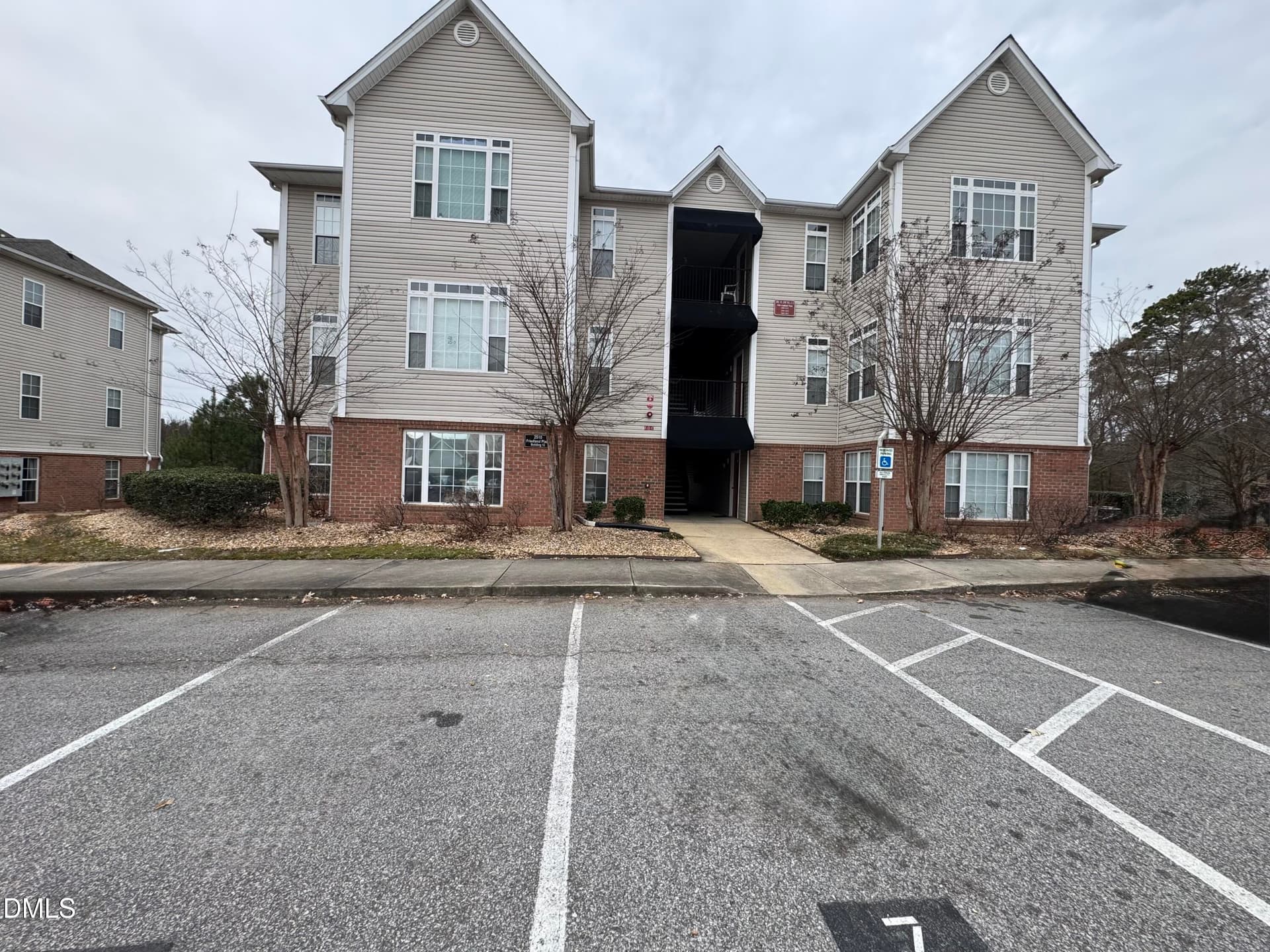 2510 Friedland Place 300, Raleigh, NC 27617