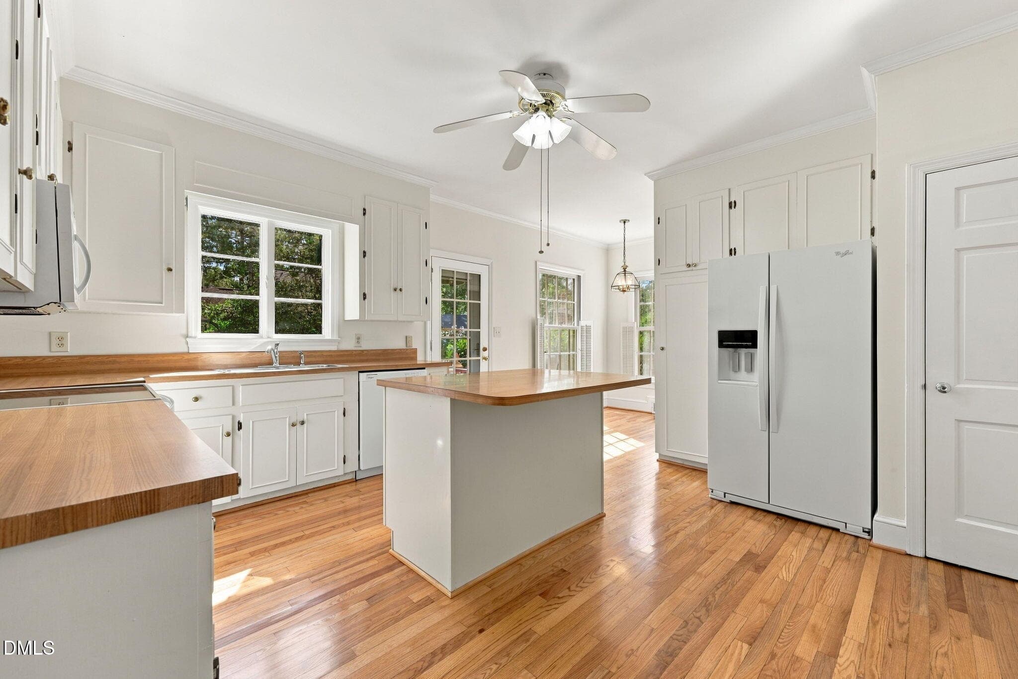 37-web-or-mls-IMG_8339 - 817 S Vermont Street, Smithfield, NC 27577, Smithfield