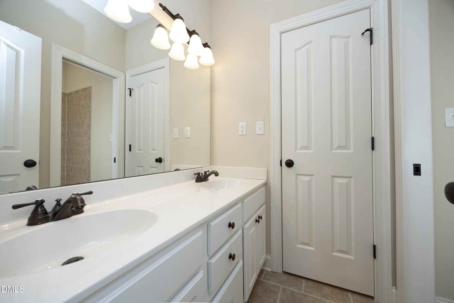 29FullBath - 5117 Tera Springs Drive, Raleigh, NC 27610
