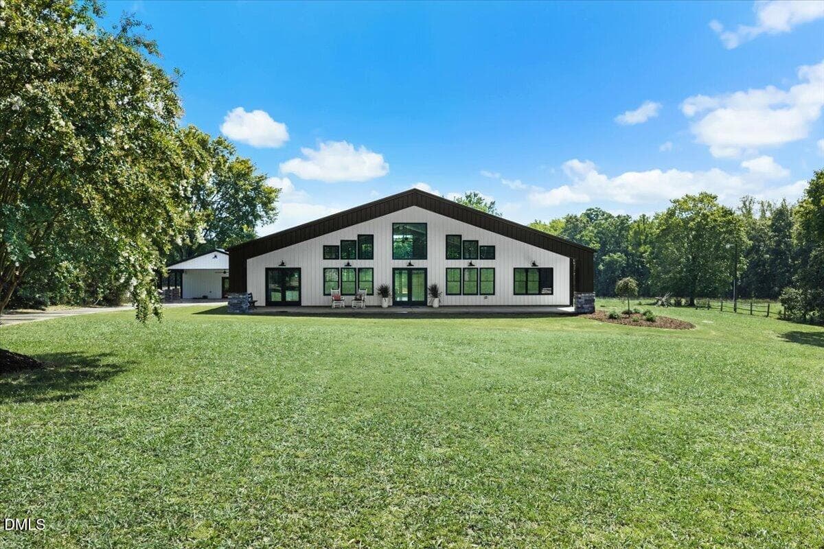 01-DJI_20260821144546_0224_D - 306 Hibernia Road, Henderson, NC 27537, Henderson