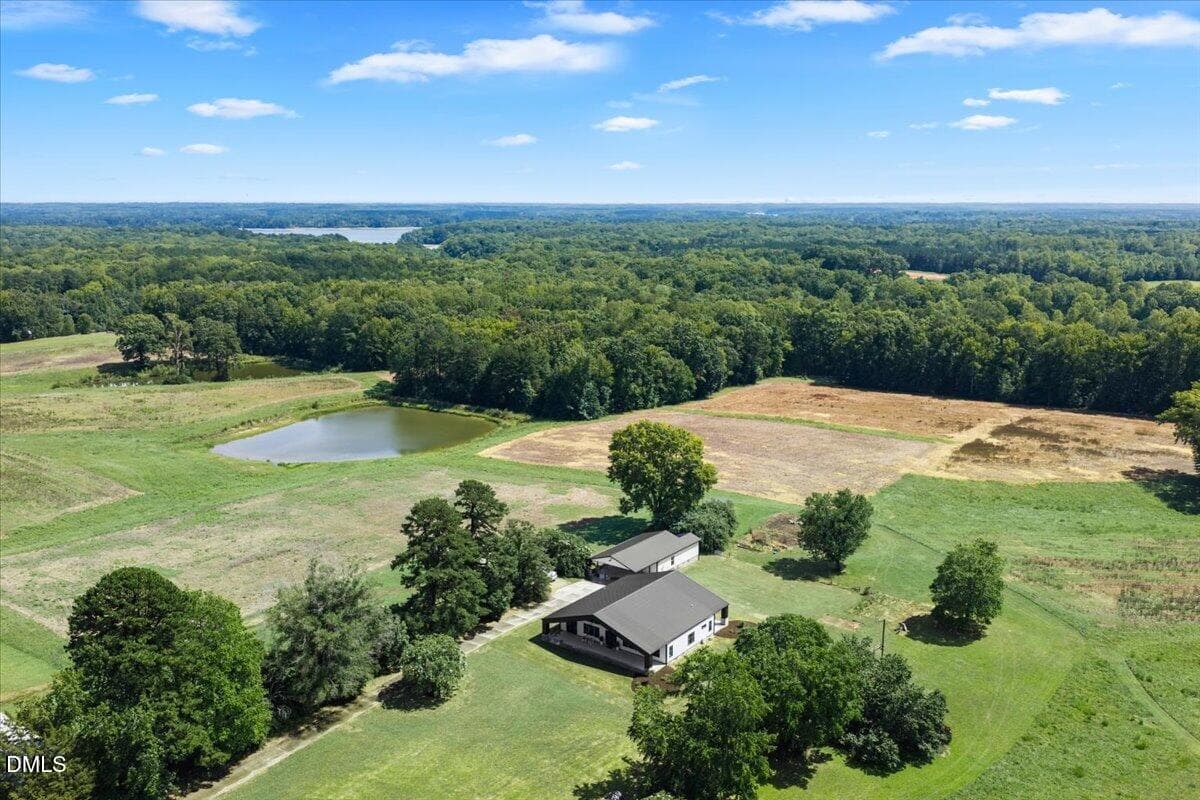 04-DJI_20260821144653_0233_D - 306 Hibernia Road, Henderson, NC 27537, Henderson