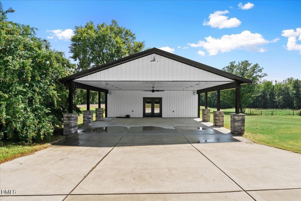 44-DSC00140 - 306 Hibernia Road, Henderson, NC 27537, Henderson