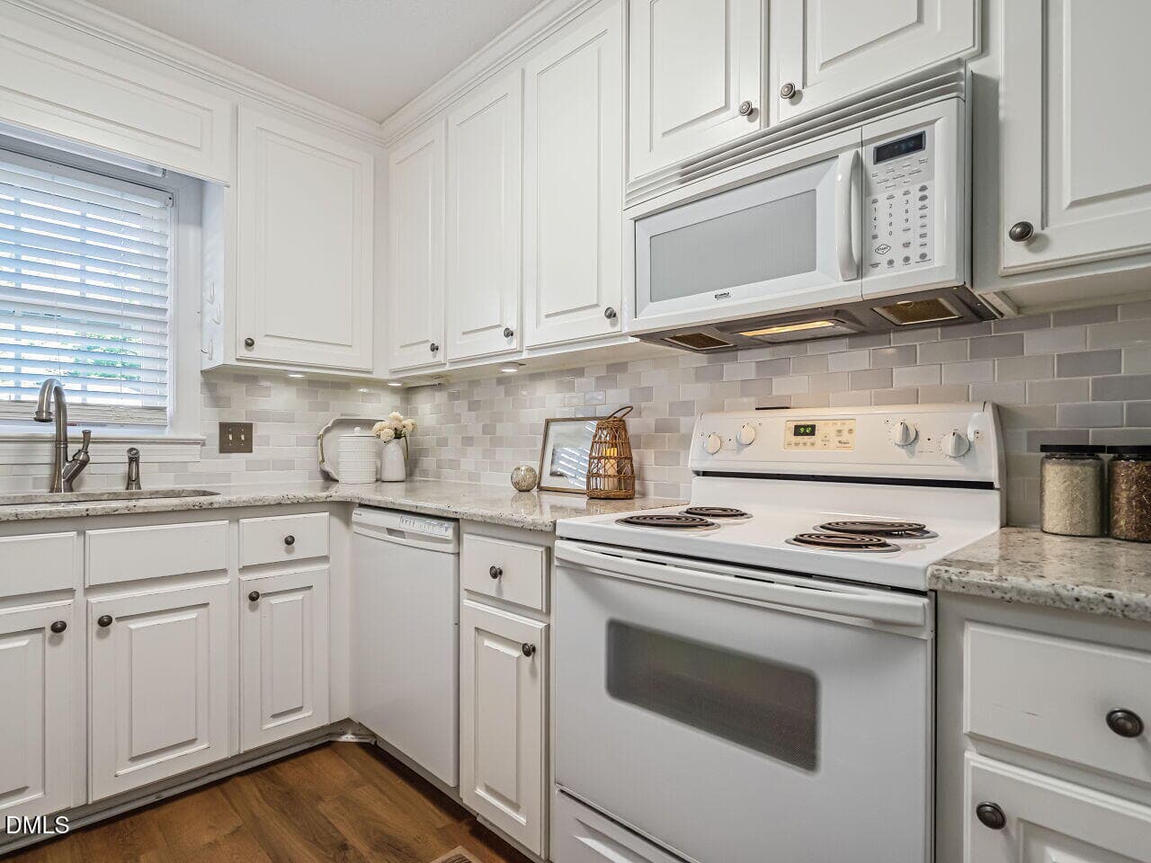 013-1280x960-kitchen - 512 Olde Towne Drive, Sanford, NC 27330