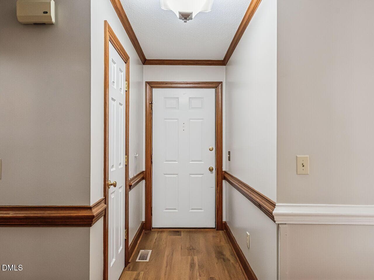 004-1280x960-foyer - 512 Olde Towne Drive, Sanford, NC 27330, Sanford