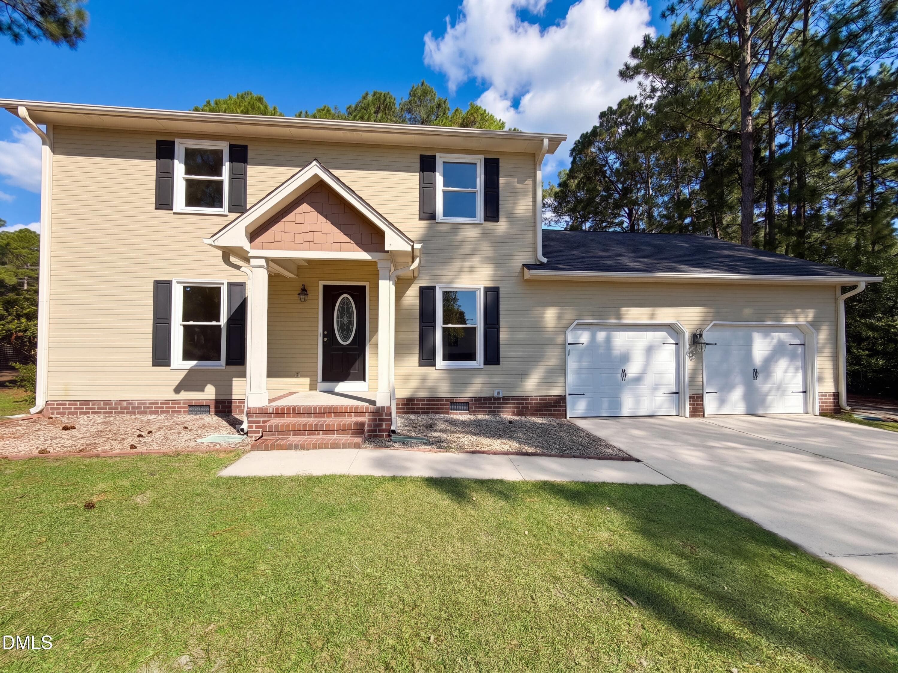 1512 Redbud Drive, Fayetteville, NC 28311