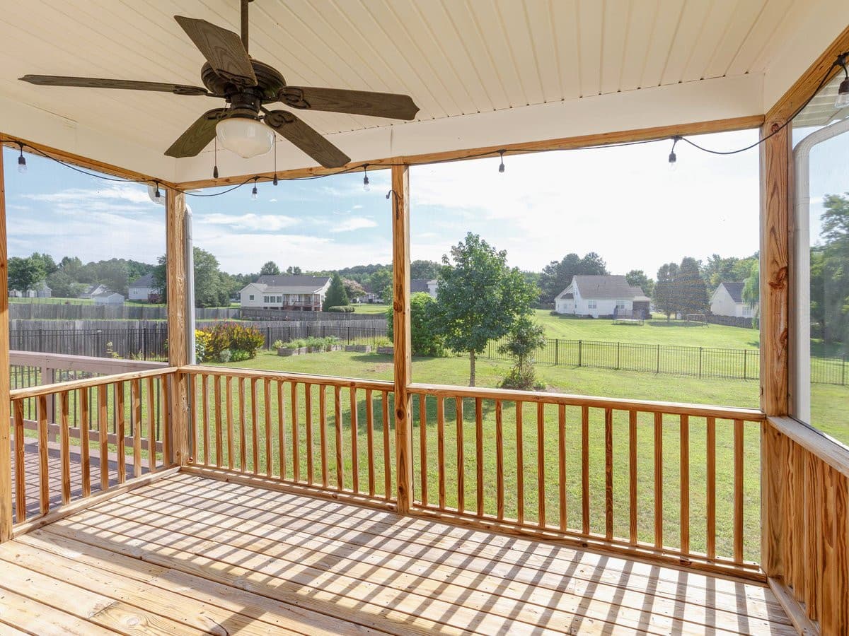 02-Featured Property.jpg - 75 Glen Oaks Drive, Youngsville, NC 27596, Youngsville